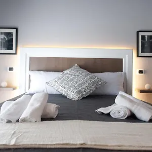  Bed & Breakfast Viaflorio Italien