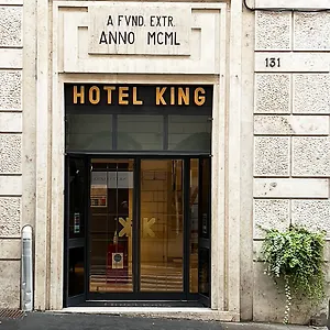 Hotell King, Rom